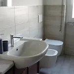 Carlotta House-lt * Bellano