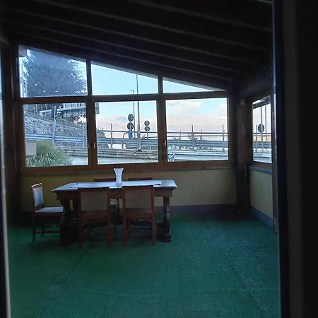 Carlotta House-lt * Bellano